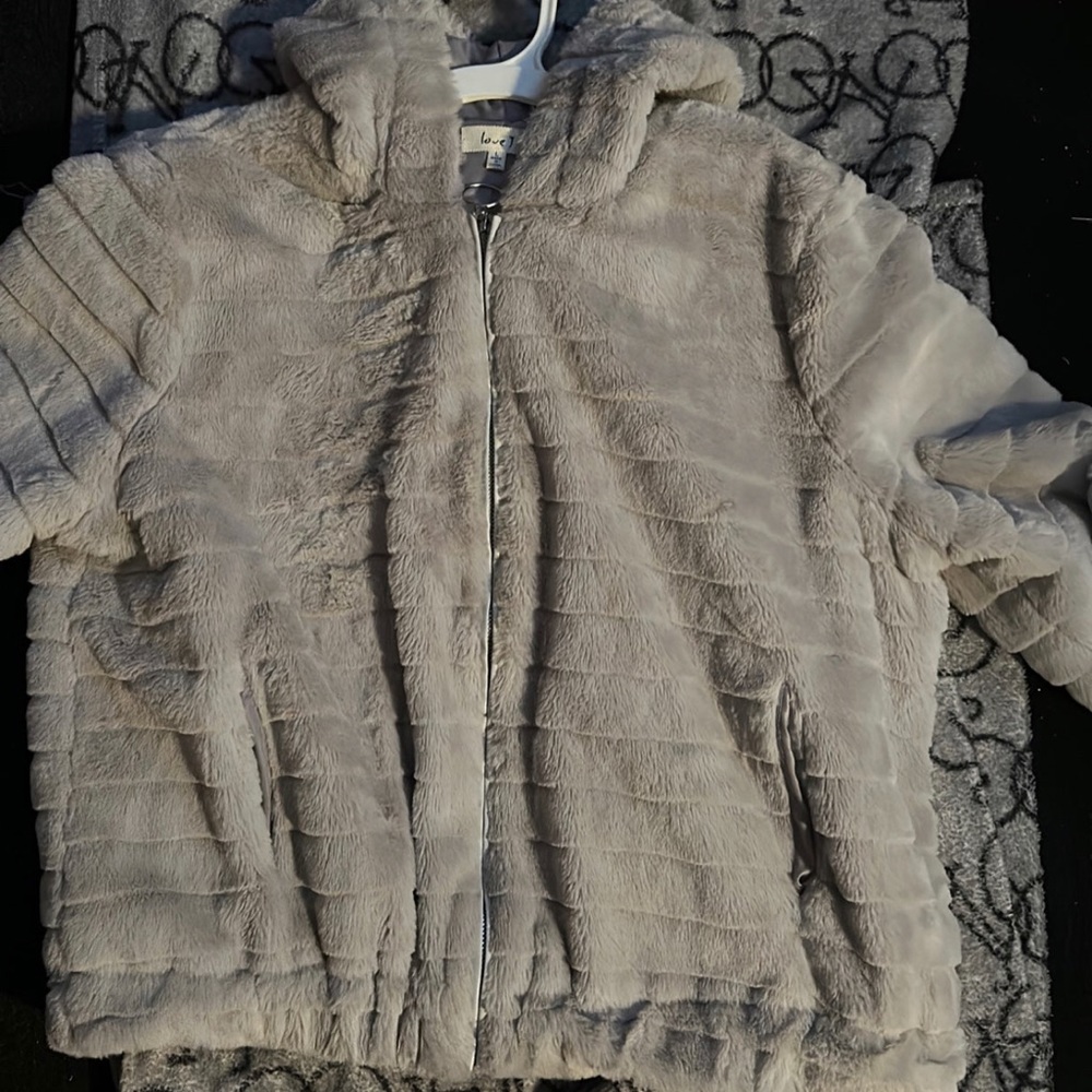 Women’s furry Jacket